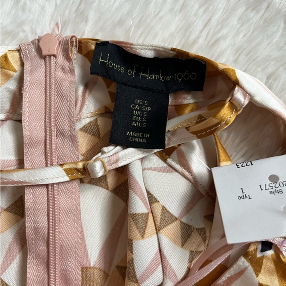 House Of Harlow 1960 X Revolve NWT Boho  Satin Cut Out Dress Retro Print Small - Picture 8 of 16